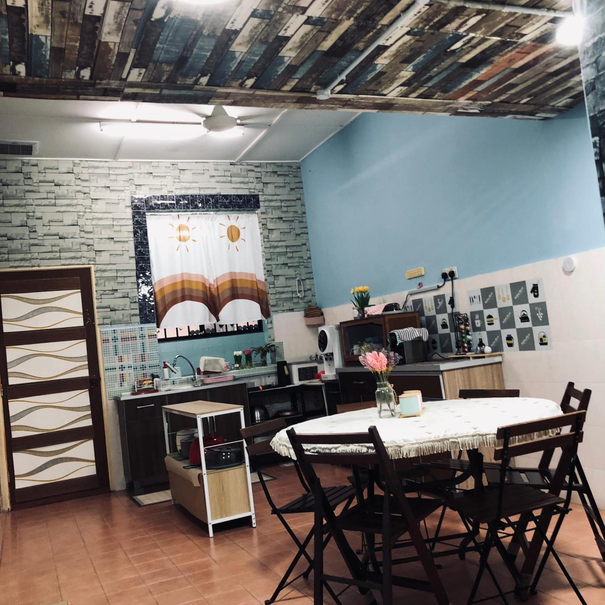 E&Y Homestay Kuala Rompin Luaran gambar